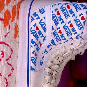 Men’s 8.0 woman’s 9.5 High Top ‘ I ❤️ Vans’ Shoe.